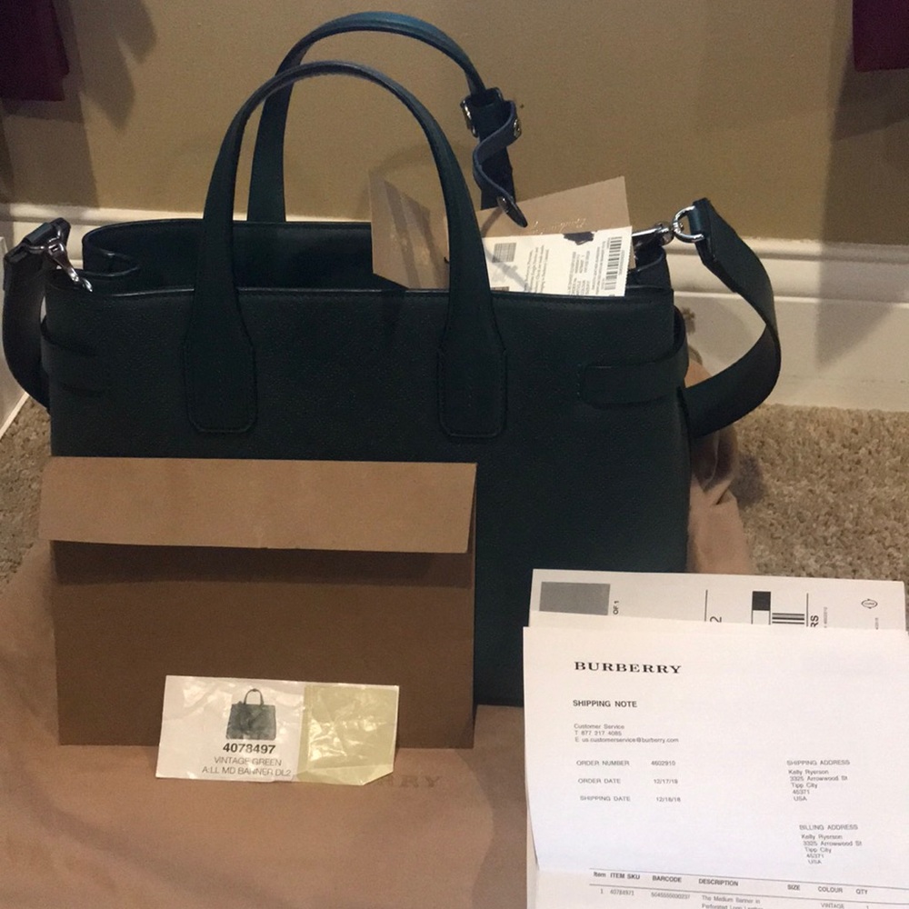 BURBERRY The Medium Banner in Perforated Logo Leather Color Green